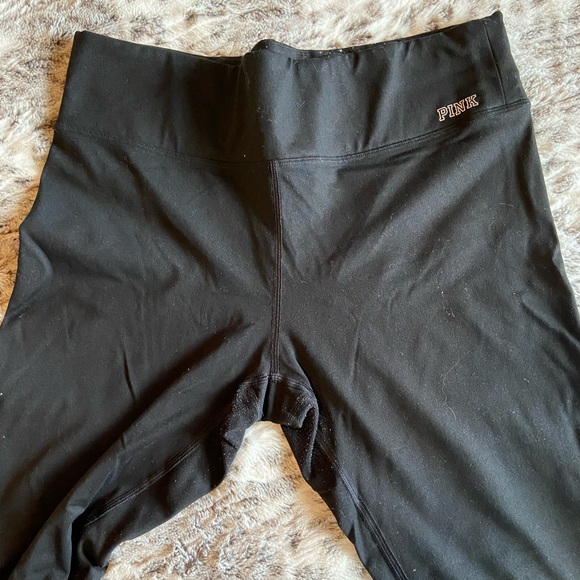 SOLD❌❌Victoria’s Secret PINK Ultimate Leggings 🖤 - Picture 2 of 3